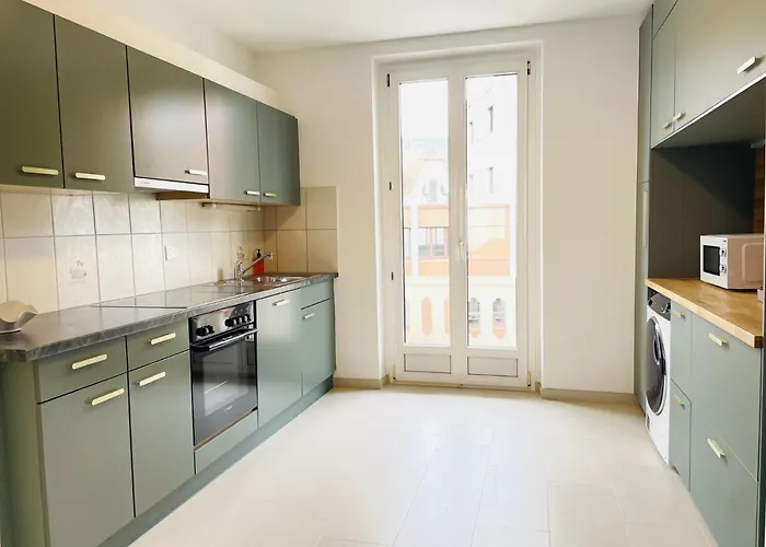 Molierex23 6 Personnes * 德莱蒙